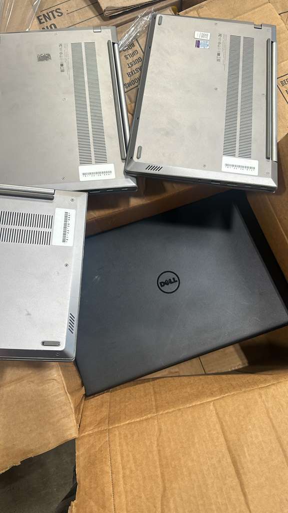 270 Mix Laptop Stock